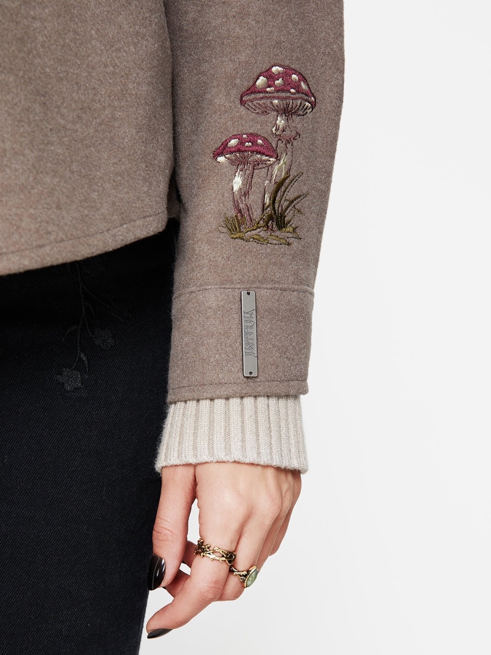 Disturbia Cordelia Floral Frog Embroidered Pocket Front Shacket US 14 / UK 18 - Picture 3 of 8